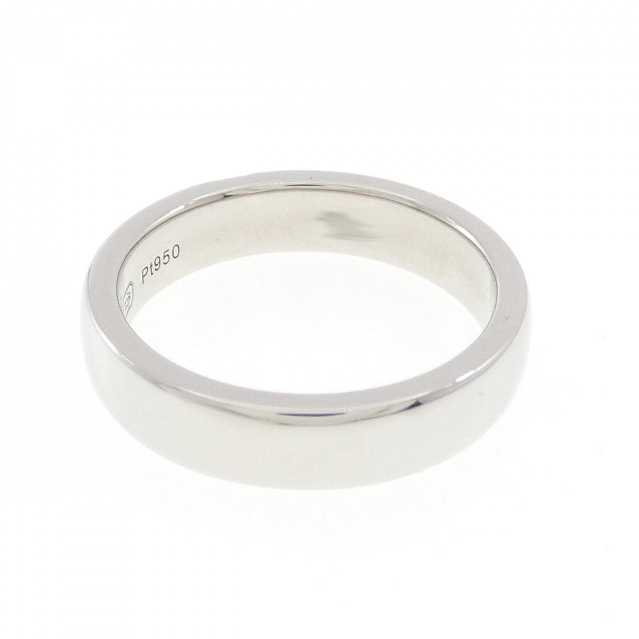 ハリーウィンストン スリーストーン リング