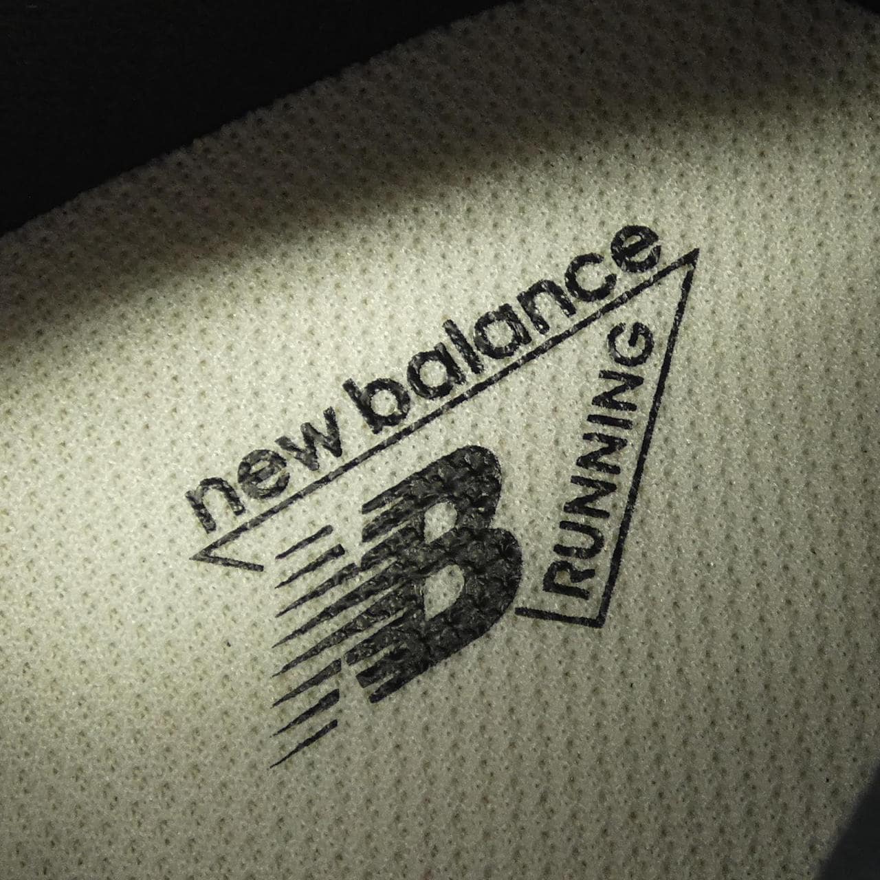 ニューバランス NEW BALANCE U906079E スニーカー