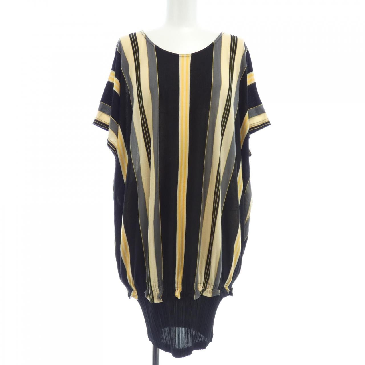 プリーツプリーズ PLEATS PLEASE トップス