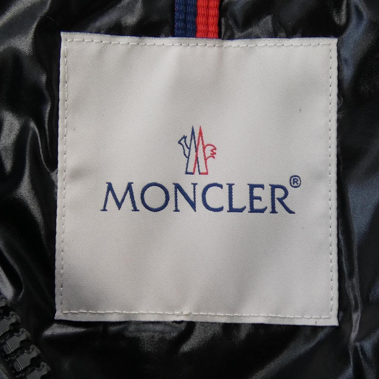 MONCLER蒙克勒羽绒服