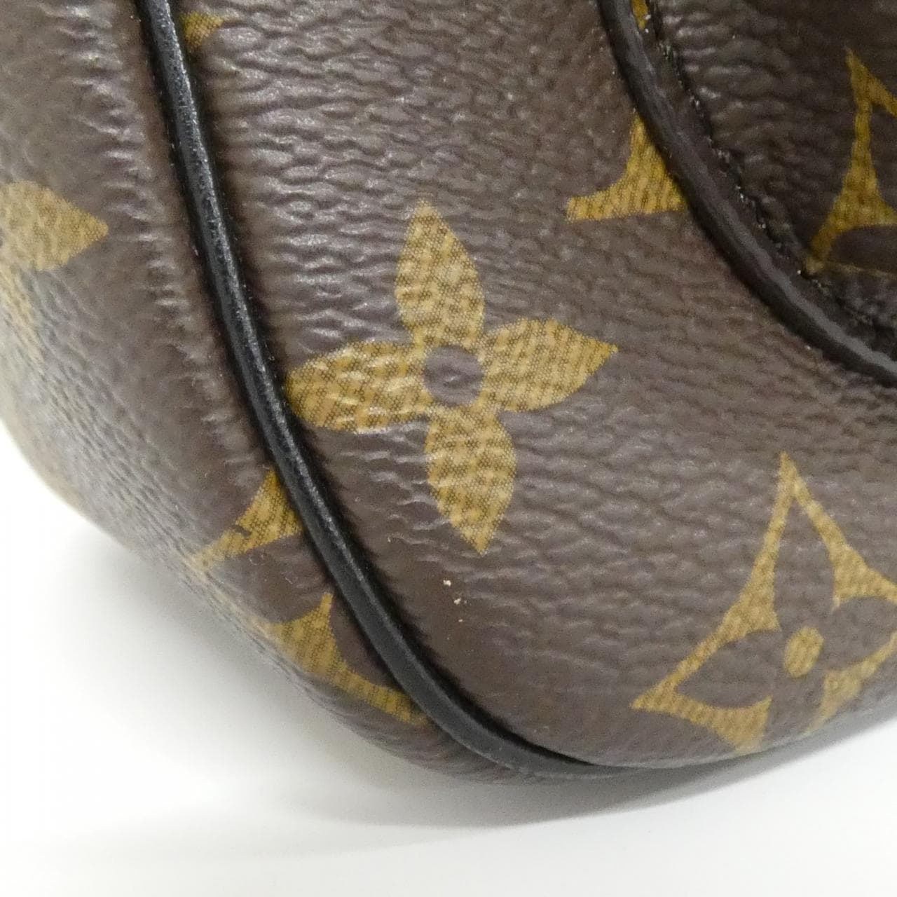 ルイヴィトン モノグラム パッシー M45592 ショルダーバッグ