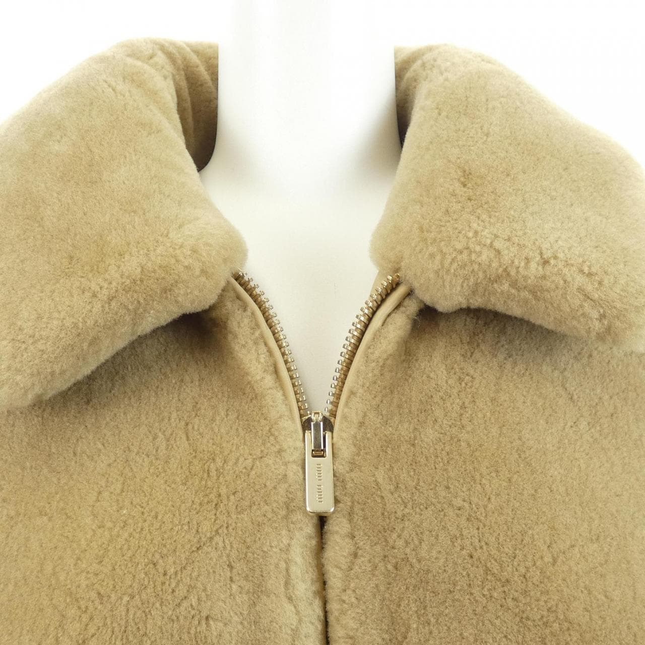 ミュウミュウ MIU MIU MPV879 SOOO 14F0 ムートンジャケット