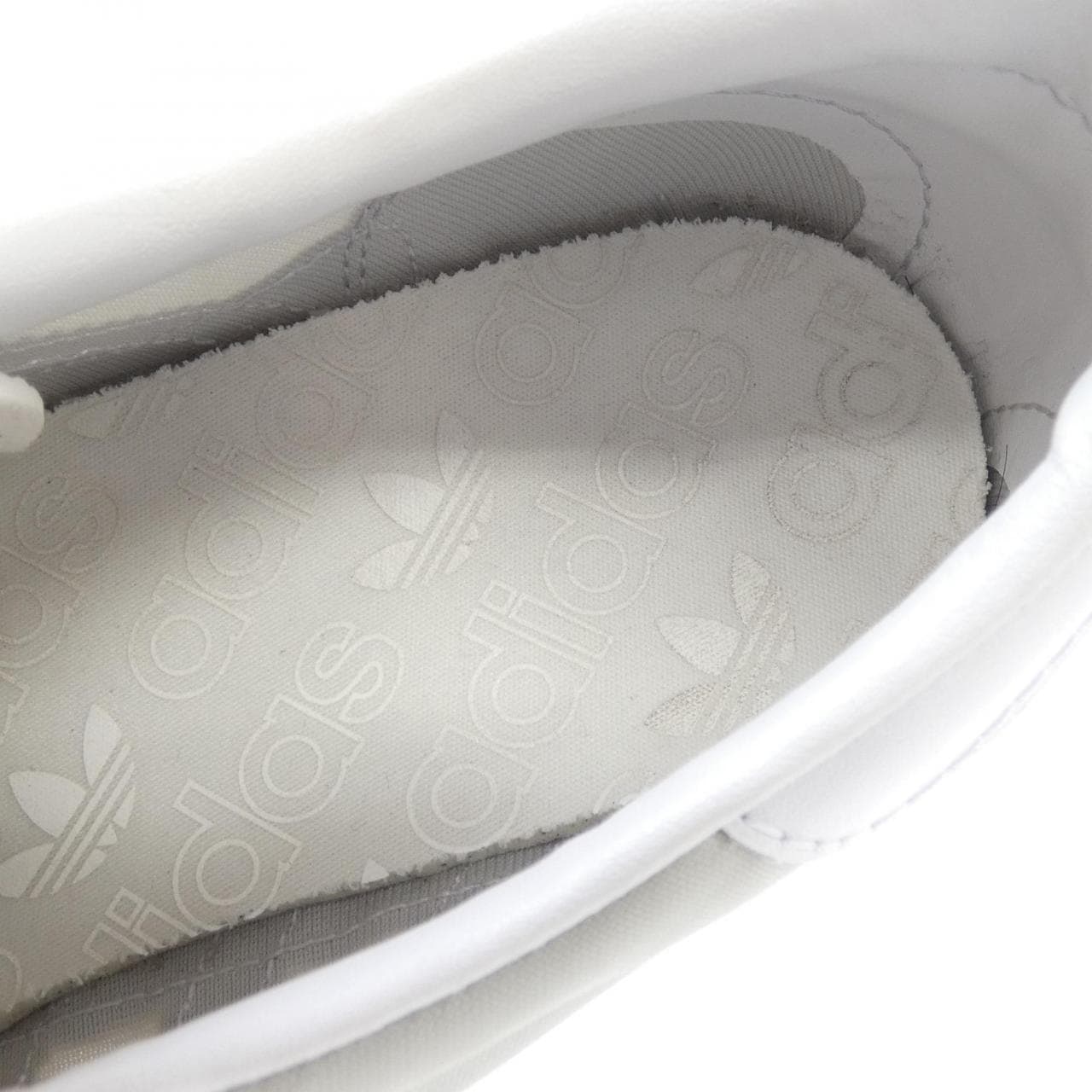アディダス ADIDAS J1281 スニーカー