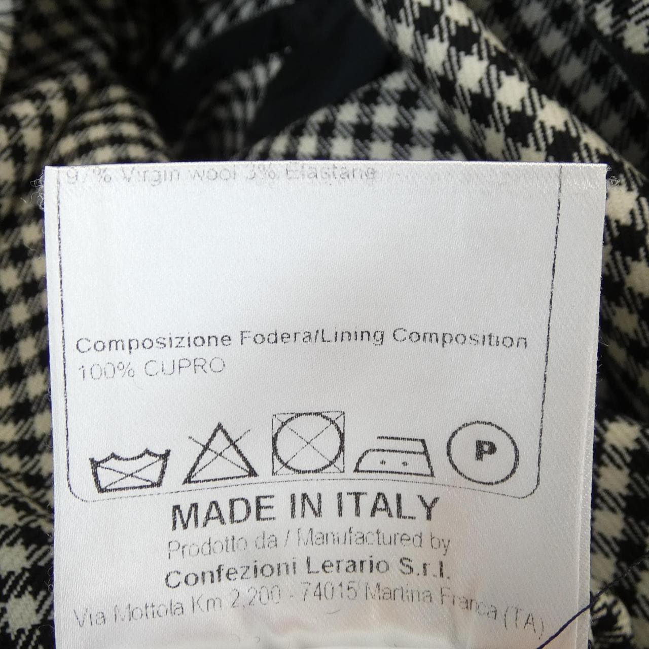 タリアトーレ TAGLIATORE ジャケット