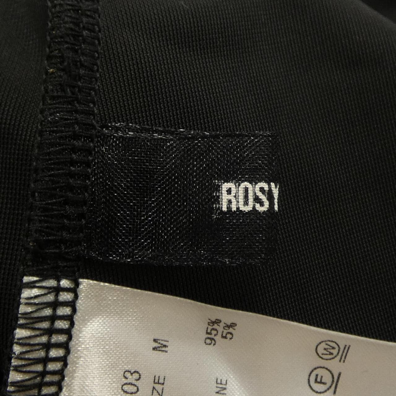 ROSYLUCE裙