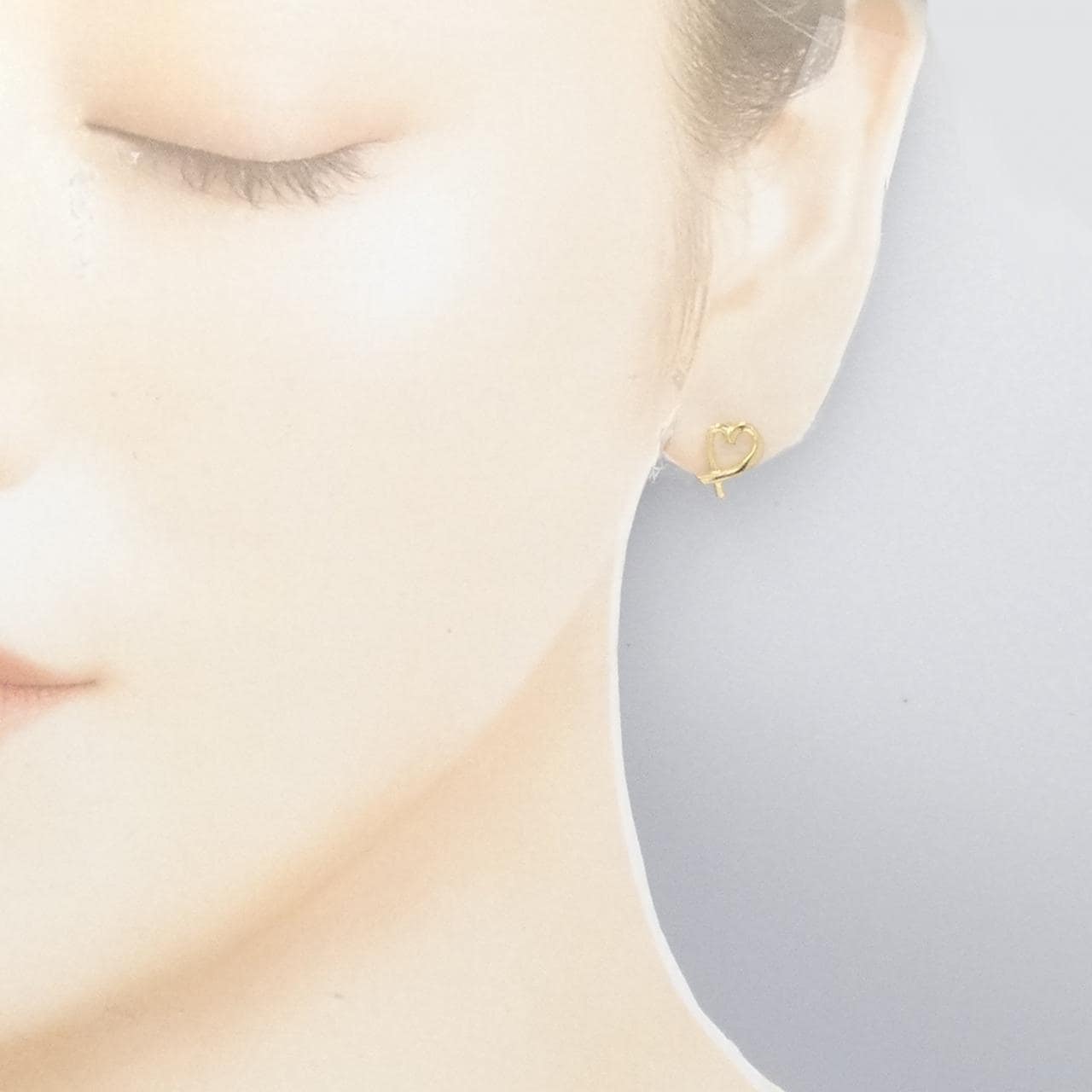 TIFFANY Loving Heart Earrings
