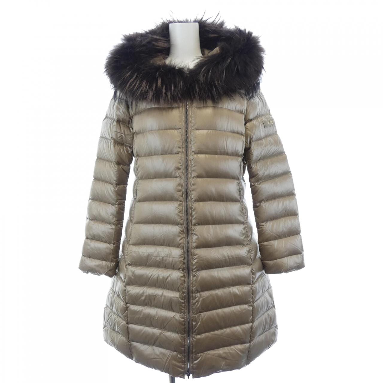 タトラス TATRAS LTAT20A4706-D ダウンコート