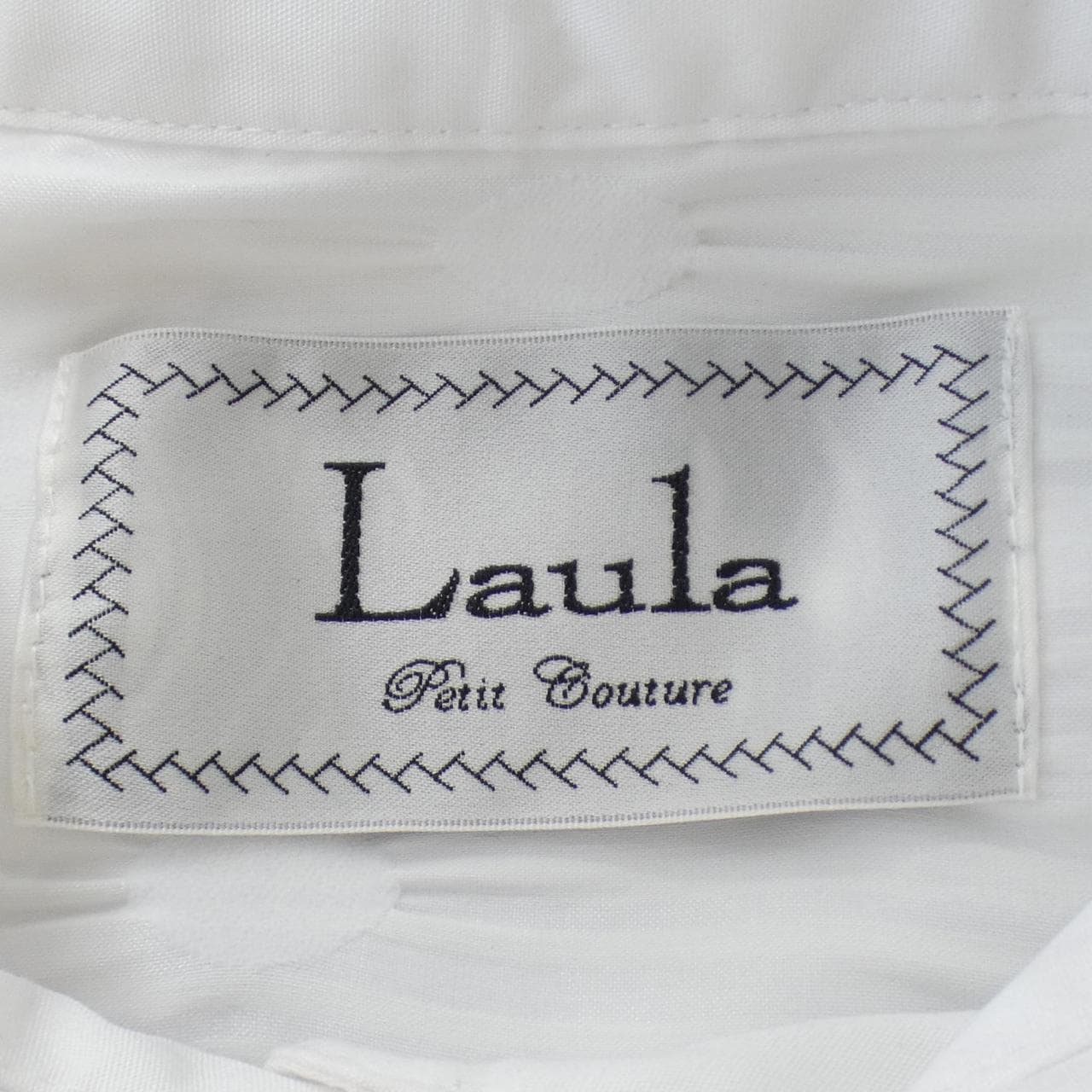 LAULA Tops
