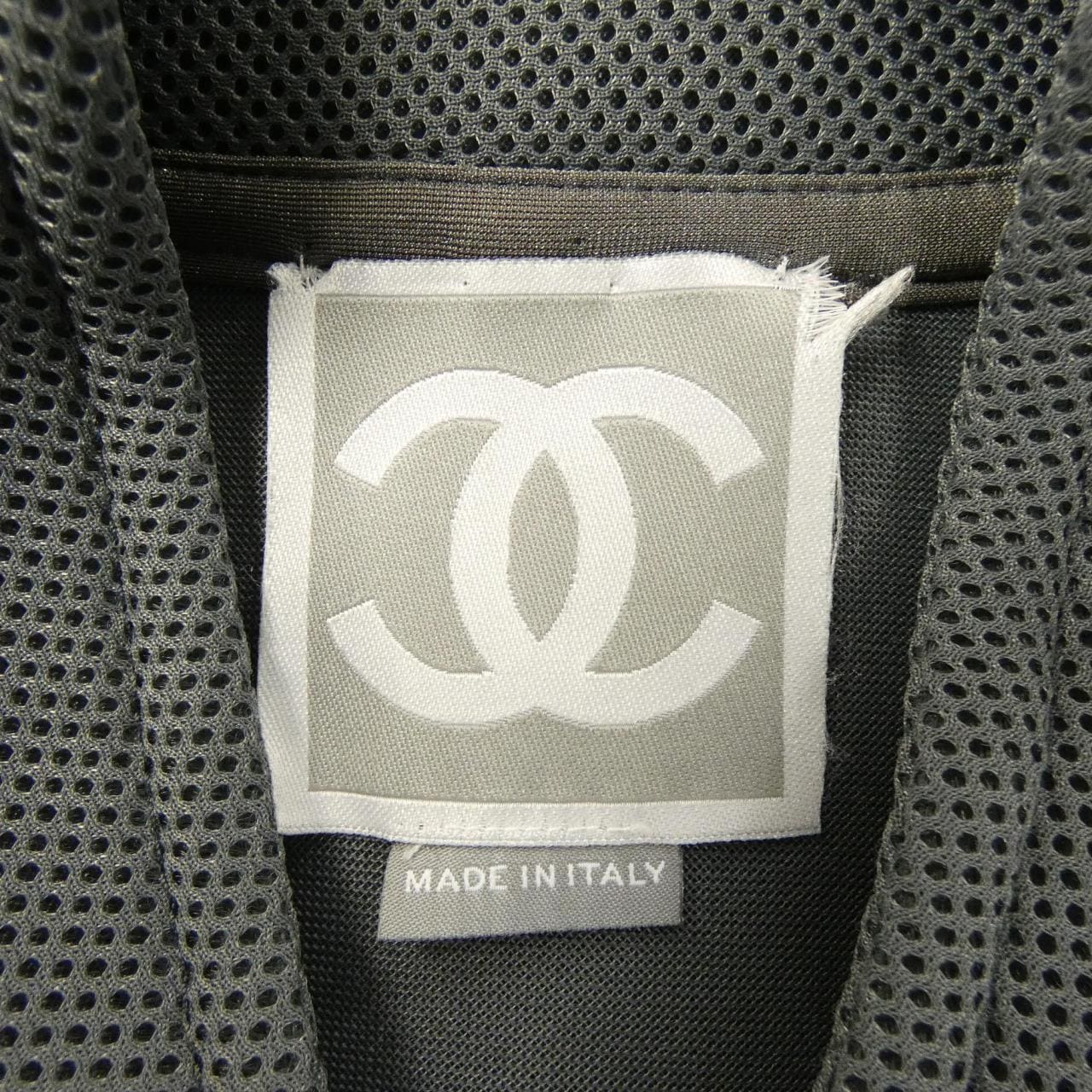 【ヴィンテージ】シャネル CHANEL IDENTIFICATION P21093V12485 03P ジャケット