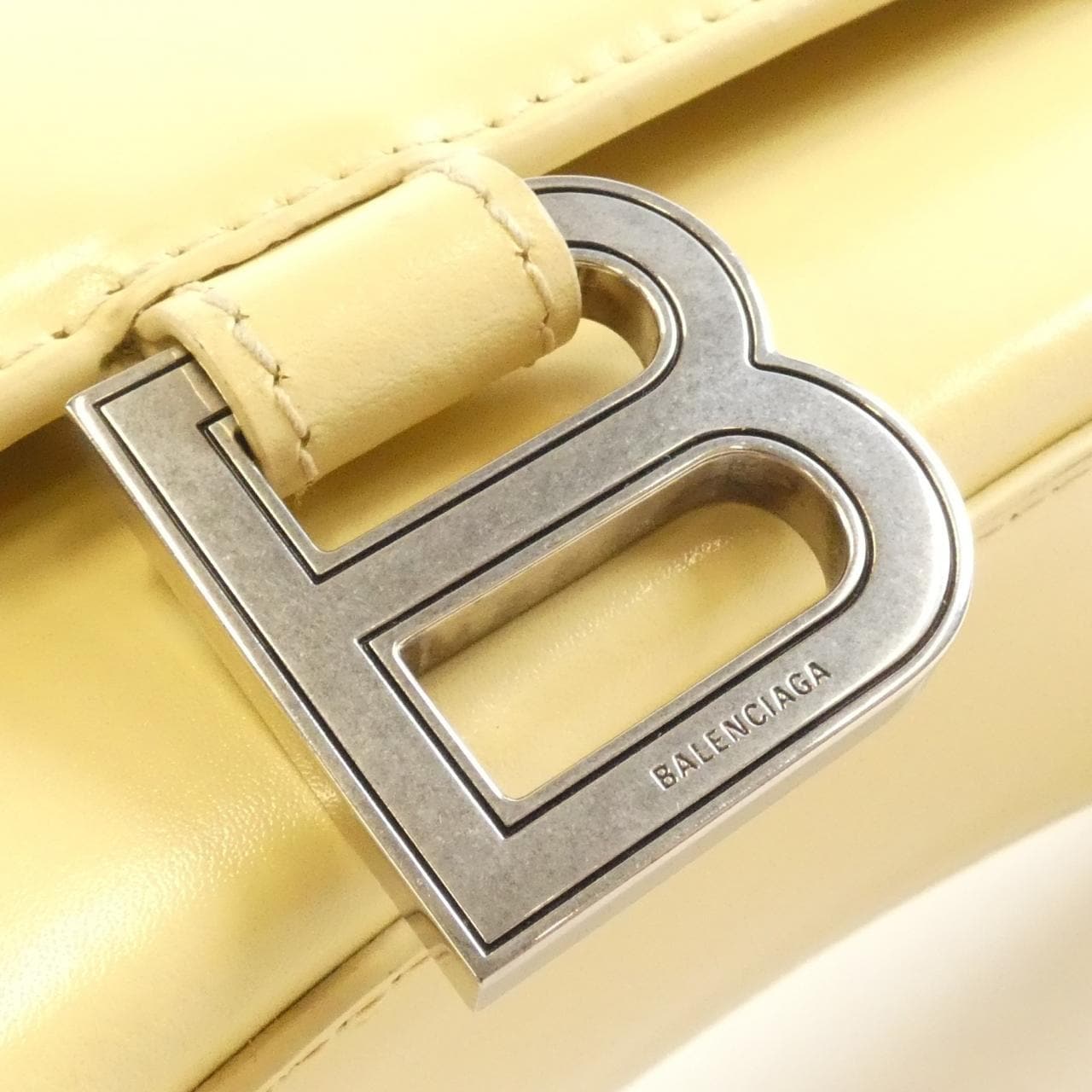 バレンシアガ アワーグラス スモール 593546 1QJ4Y バッグ