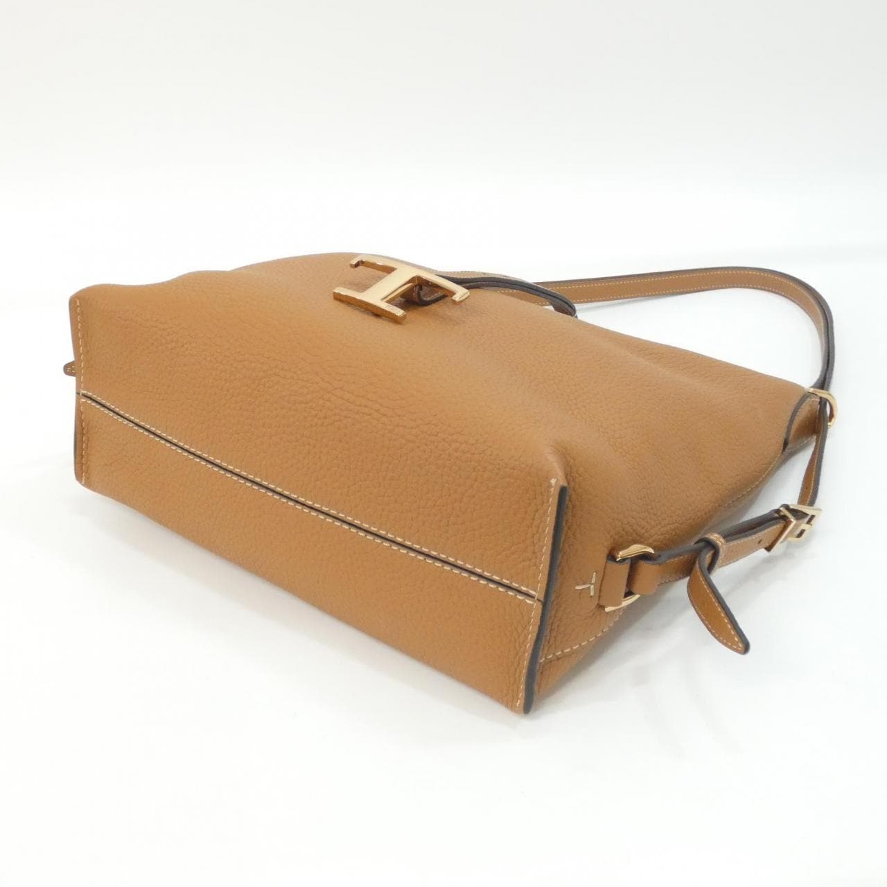 トッズ T TIMELESS XBWTSEW0200WNTS410 ショルダーバッグ