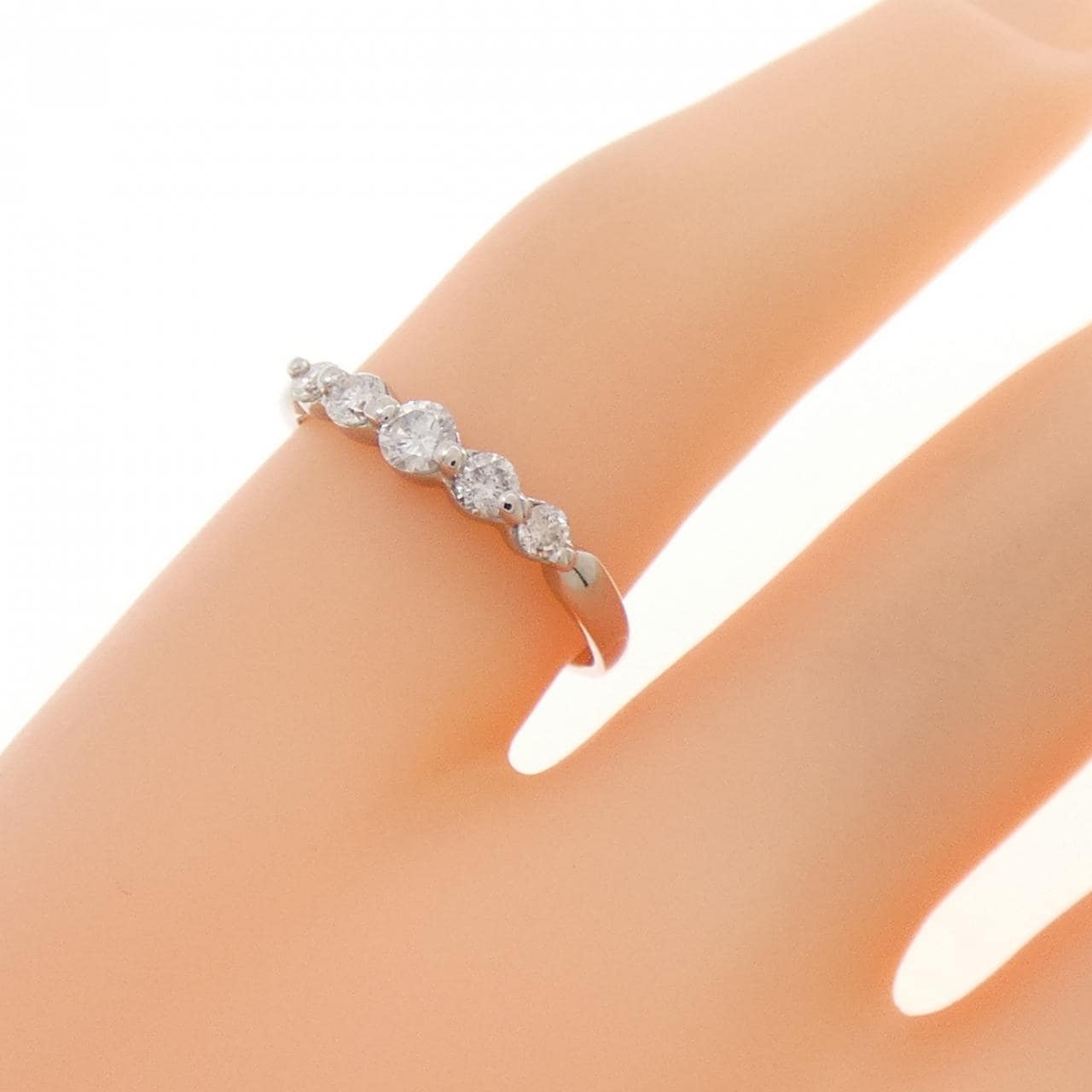 PT900 ダイヤモンド ピンキーリング 0.22CT