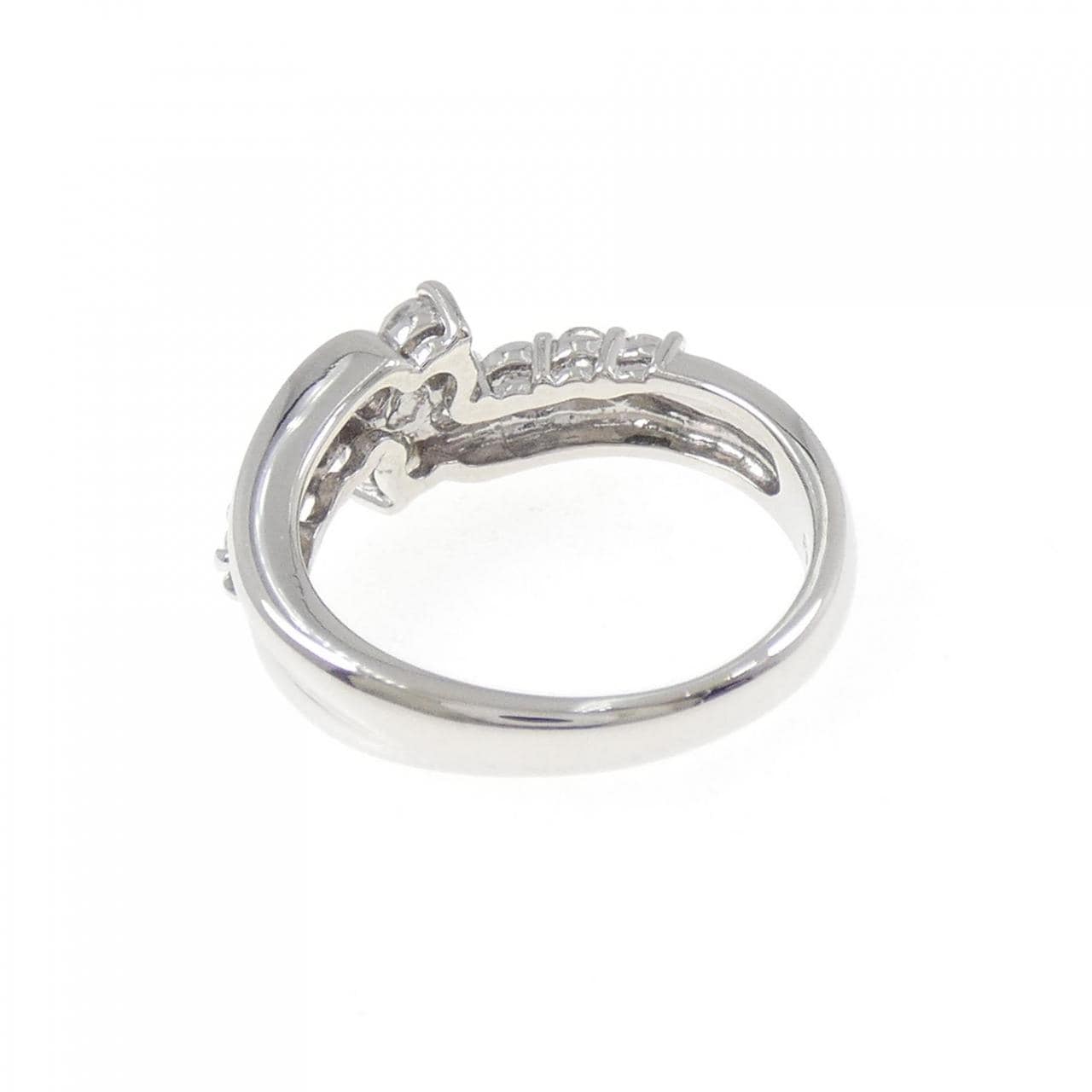 PT900 フラワー ダイヤモンド リング 0.60CT
