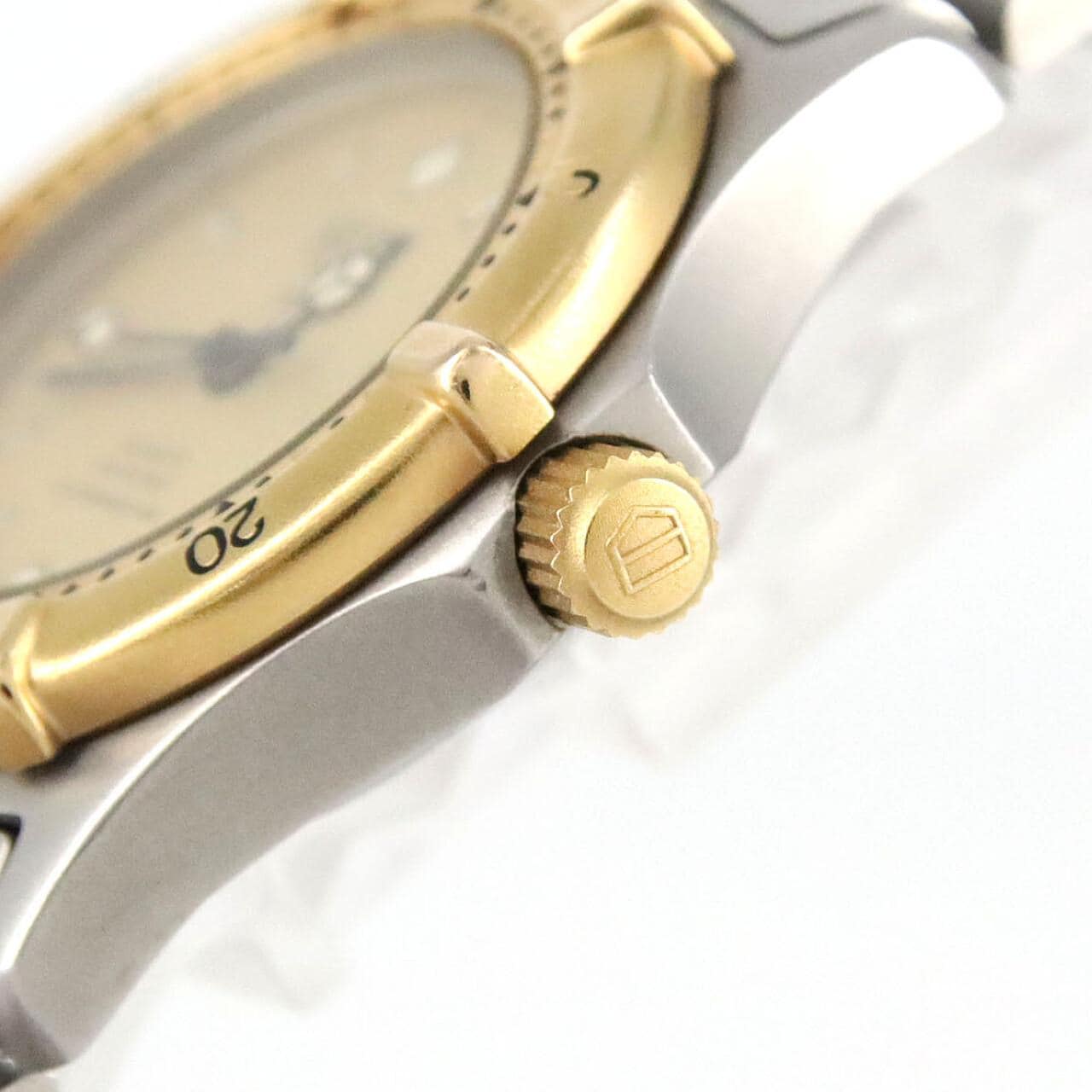 【ノーメンテナンス還元価格】タグ･ホイヤー プロフェッショナル200M 964.015 SSxGP クォーツ