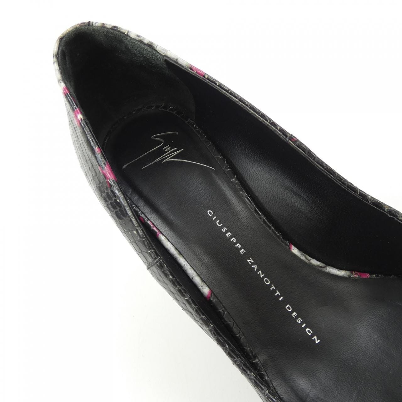 ジュゼッペザノッティ GIUSEPPE ZANOTTI パンプス