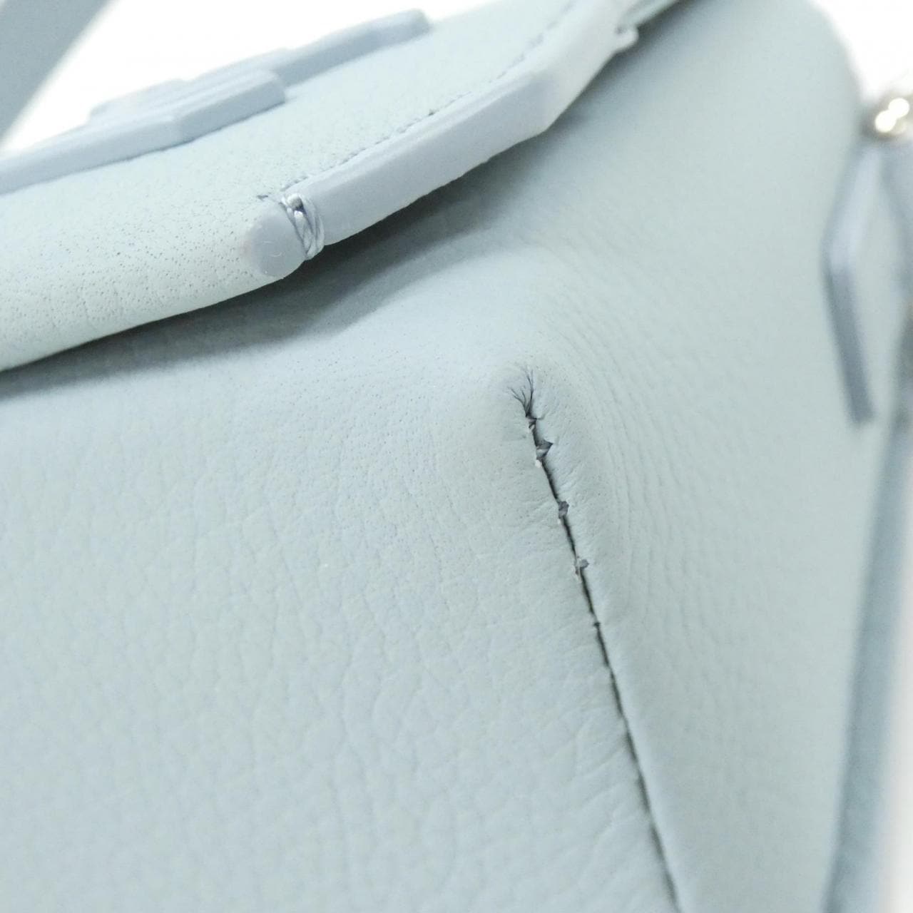 LOUIS VUITTON LV Aerogram Fastline 可穿戴钱包 M82804 单肩包