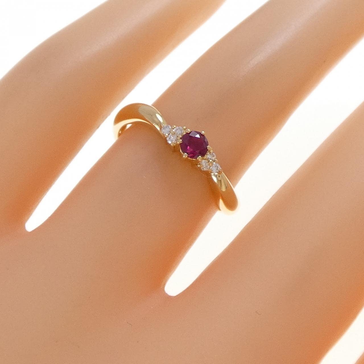 タサキ ルビー リング