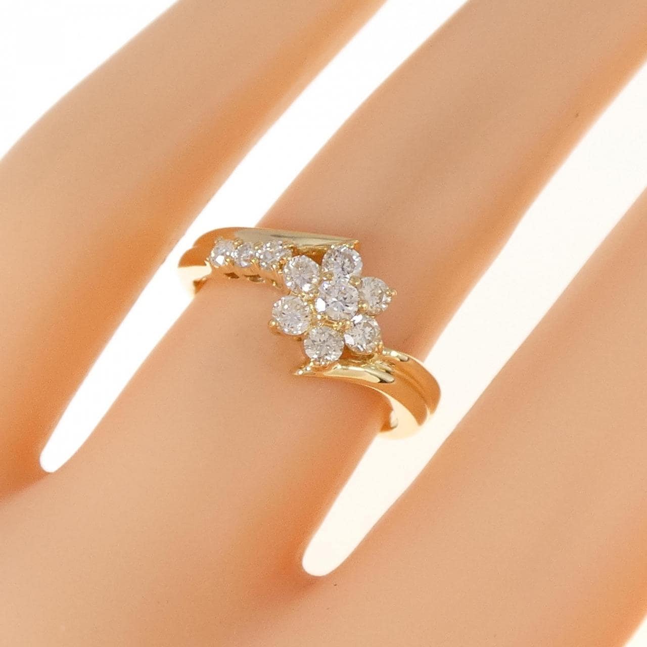 K18YG フラワー ダイヤモンド リング 0.50CT