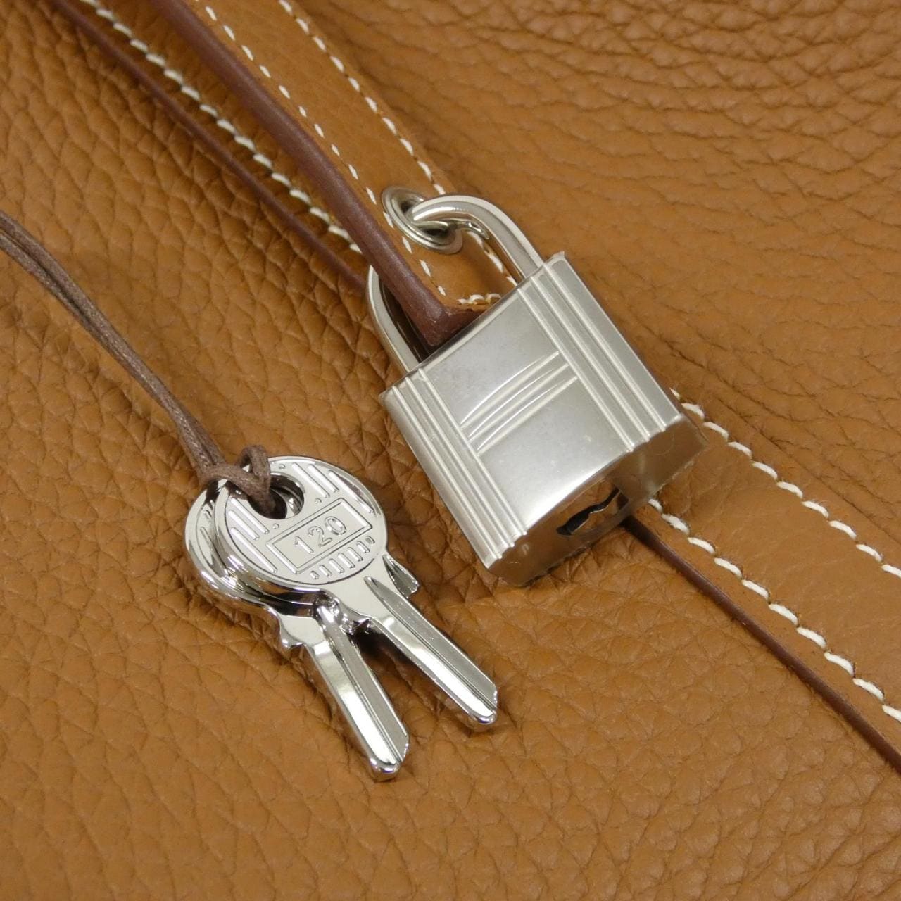 エルメス ピコタン ロック PM 056289CK バッグ