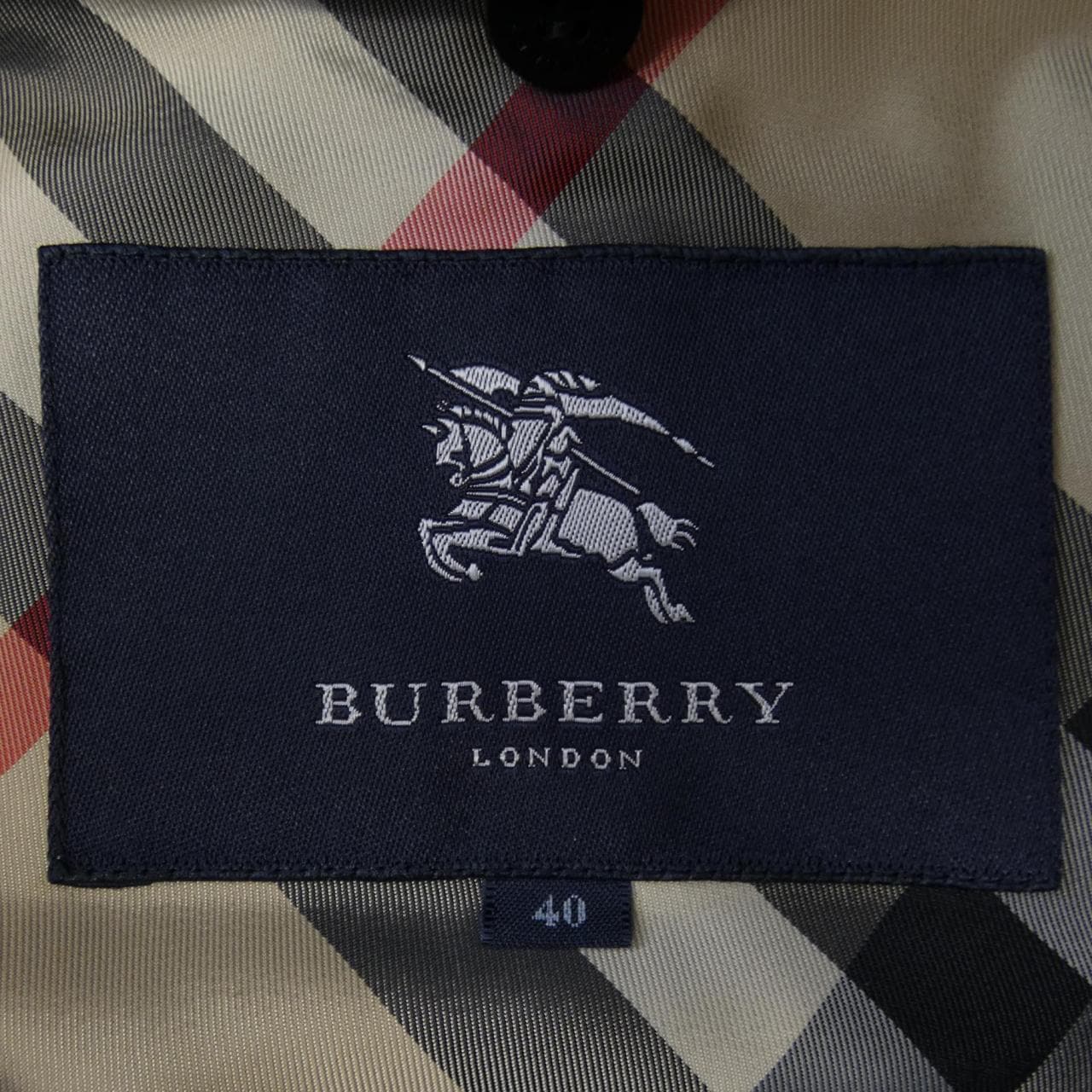 BURBERRY巴寶莉倫敦苑