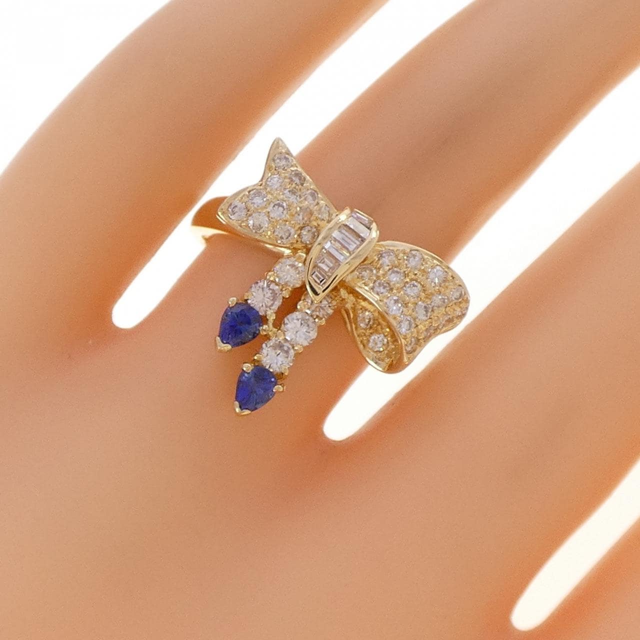 K18YG リボン サファイヤ リング 0.32CT