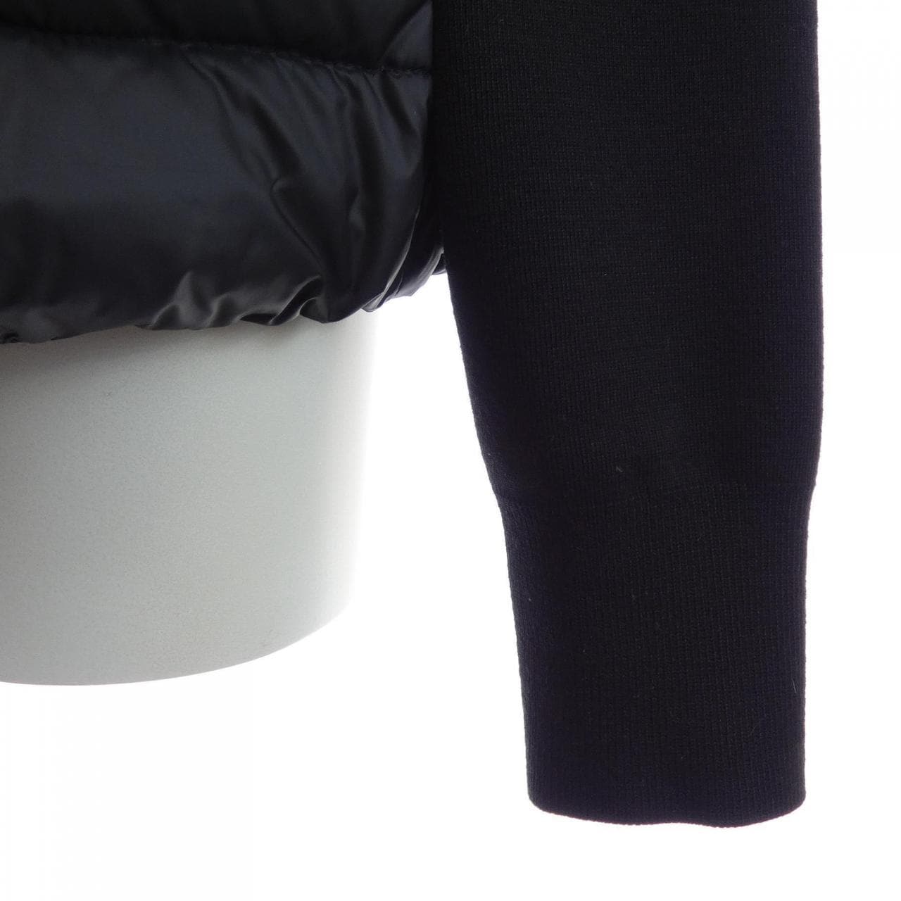 モンクレール MONCLER 20939B51100 ダウンジャケット