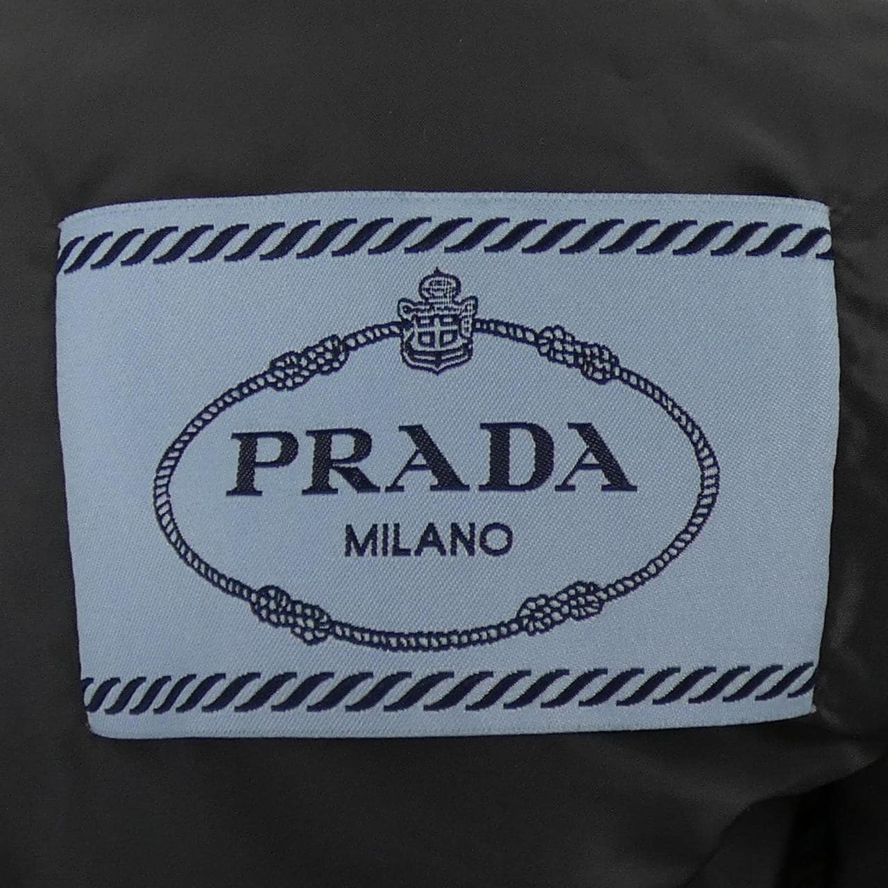 プラダ PRADA トライアングルロゴ 290364 R212 1060 ダウンコート