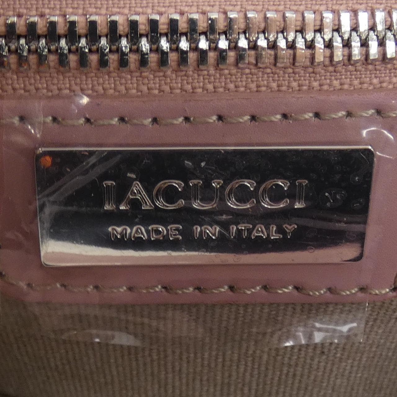 イアクッチ IACUCCI BAG