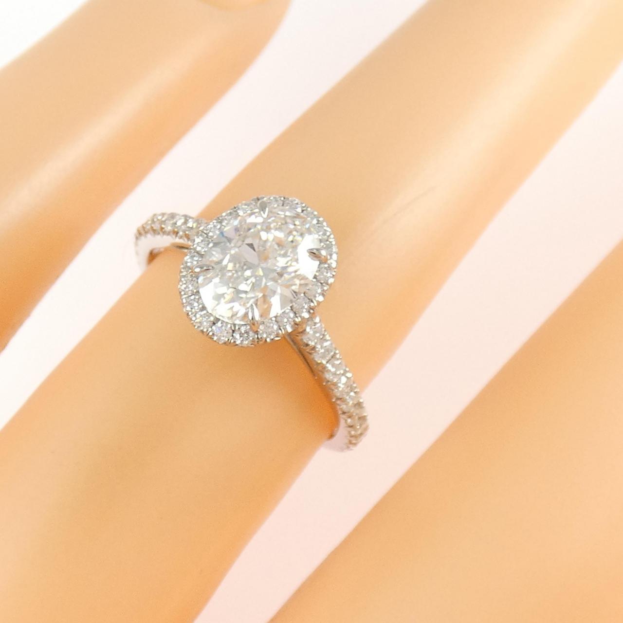 ティファニー ソレスト オーバル リング 0.80CT G VVS2