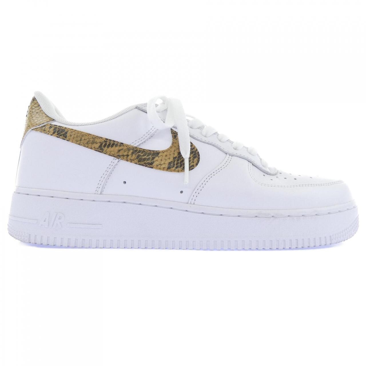 ナイキ NIKE AO1635-100 スニーカー