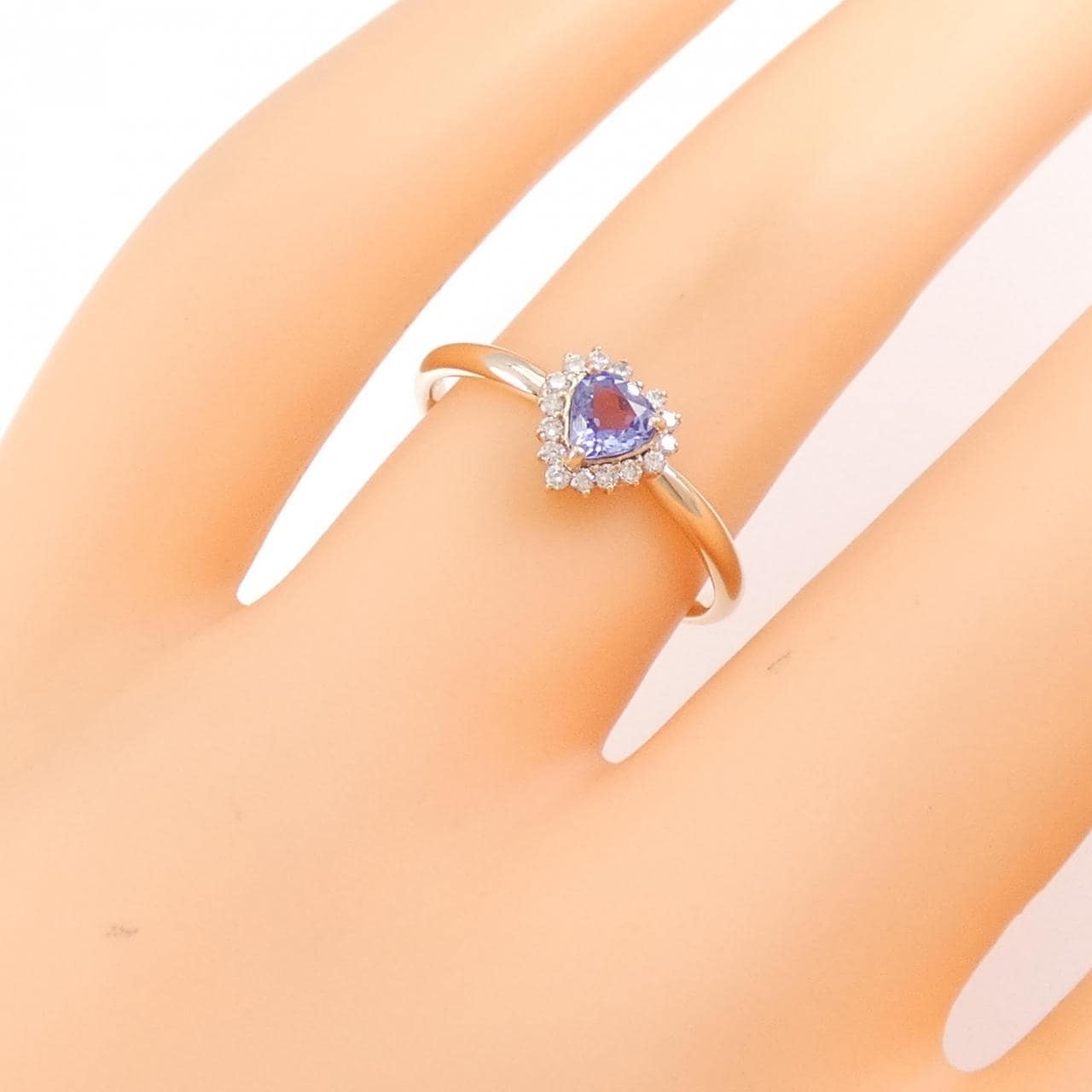 K10PG heart Tanzanite ring