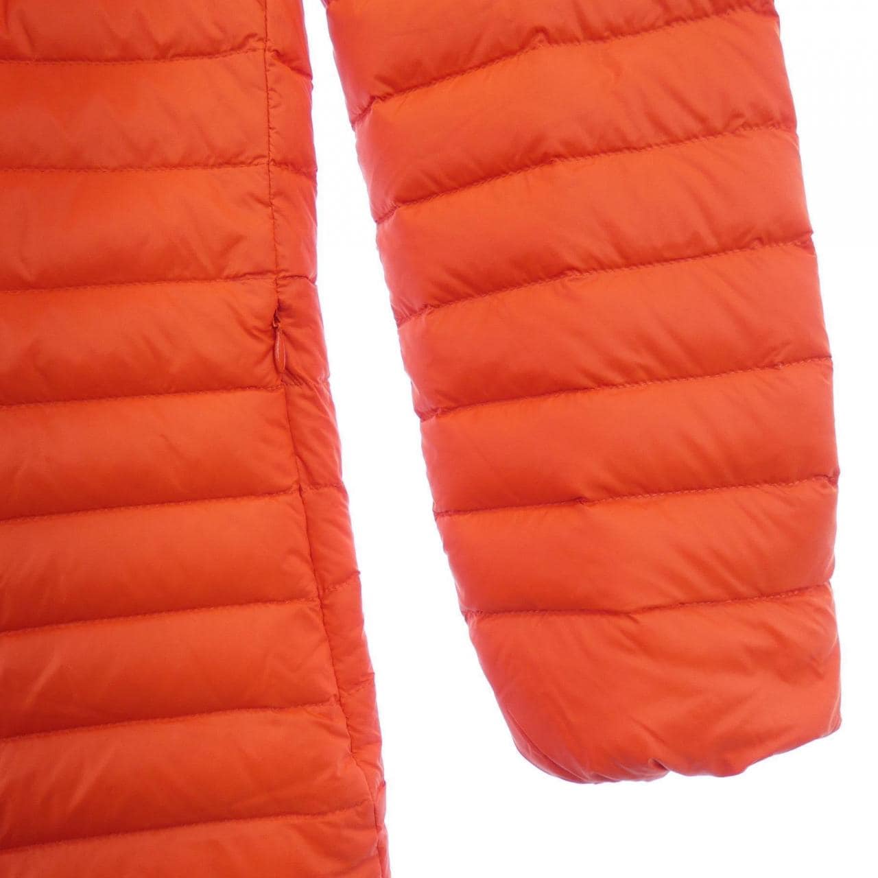 エスカーダ ESCADA ダウンジャケット