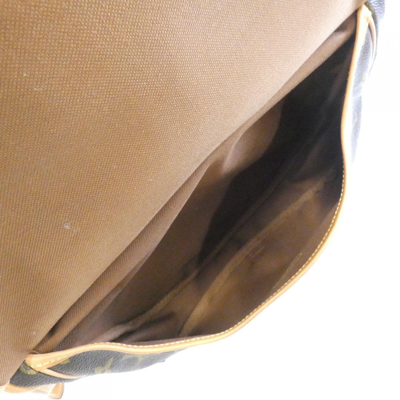 ルイヴィトン モノグラム ソミュール 30cm M42256 ショルダーバッグ