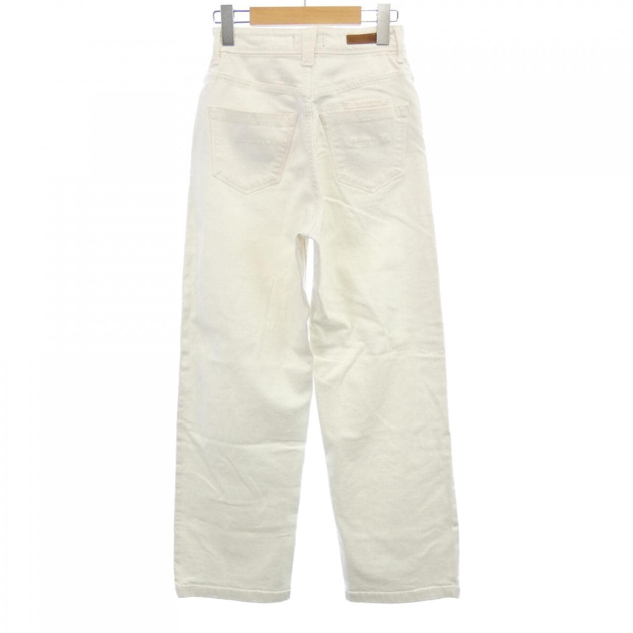 ヤヌーク YANUK ジーンズ