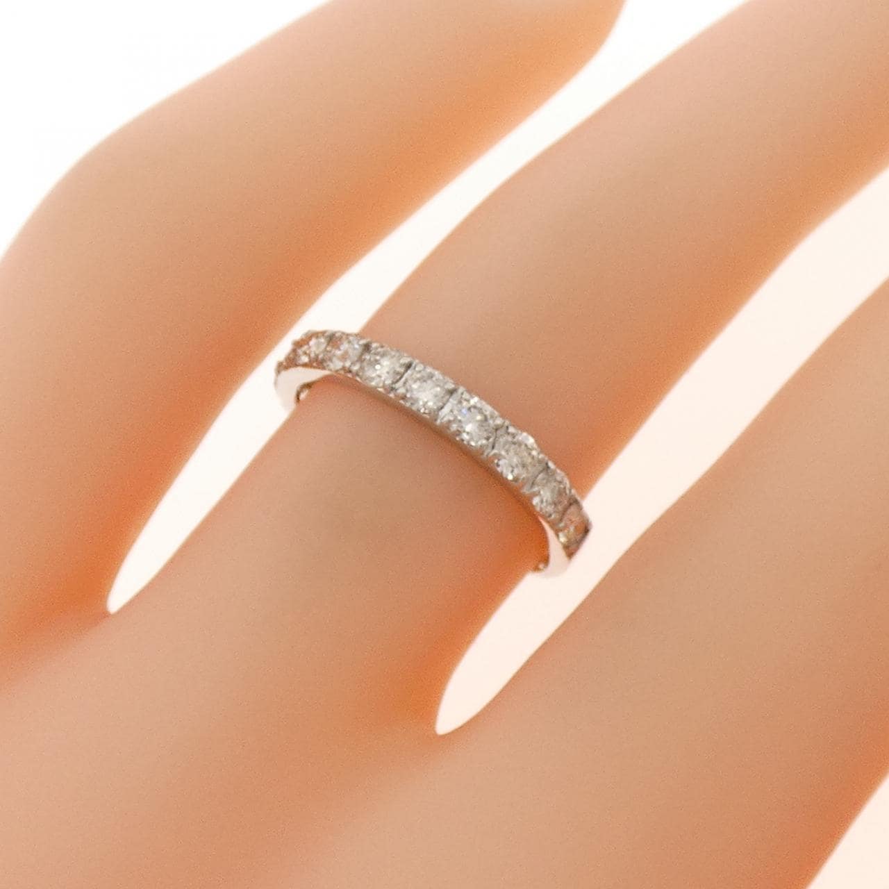 PT900 ハーフエタニティ ダイヤモンド リング 0.50CT