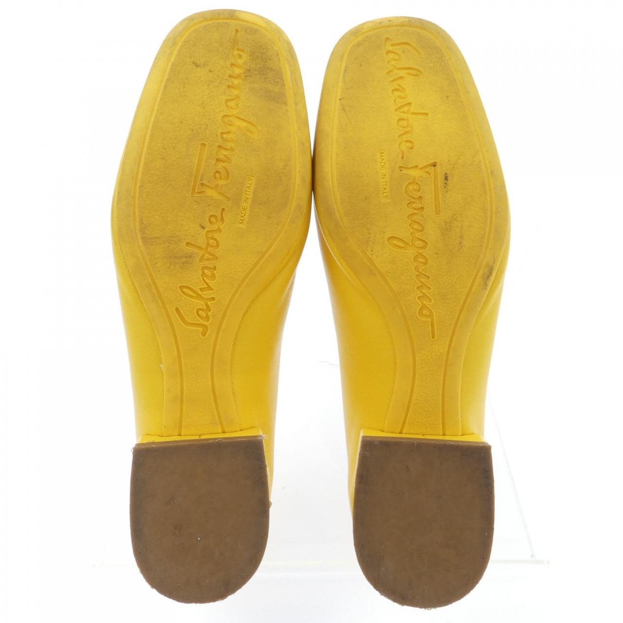 サルヴァトーレフェラガモ SALVATORE FERRAGAMO パンプス