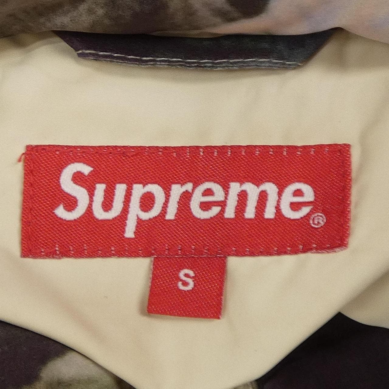 シュプリーム SUPREME ダウンジャケット
