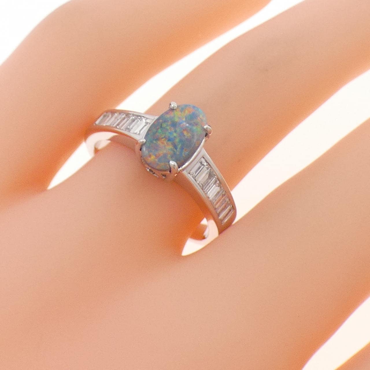 750WG ブラックオパール リング