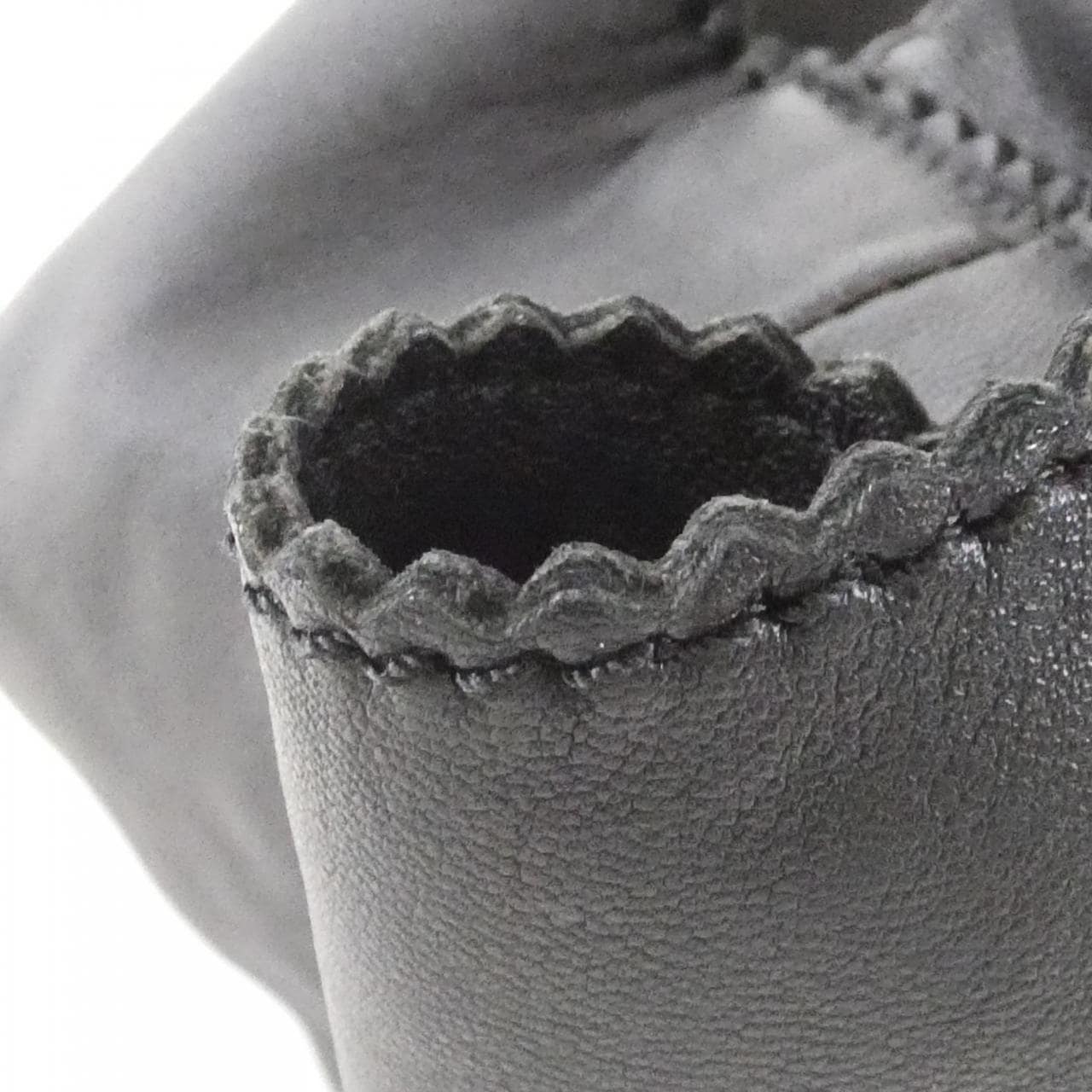 ロエベ ブリザ 315 82 B51 バッグ