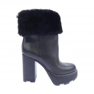 LOUIS VUITTON LV Bobur 系列靴子