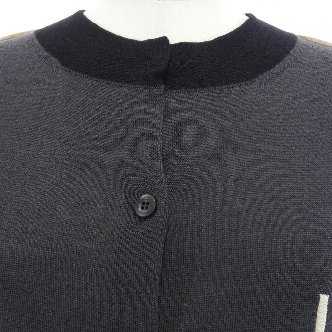 プラダ PRADA P25E25 S161 1LK2 カーディガン