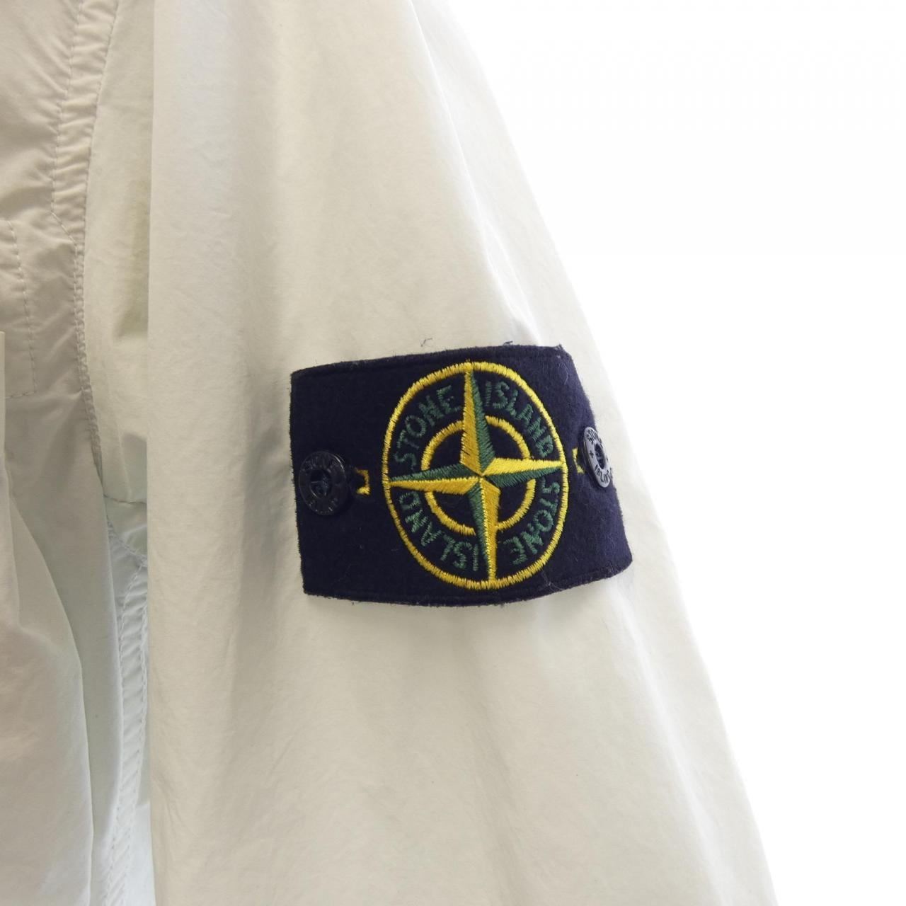 ストーンアイランド STONE ISLAND ブルゾン