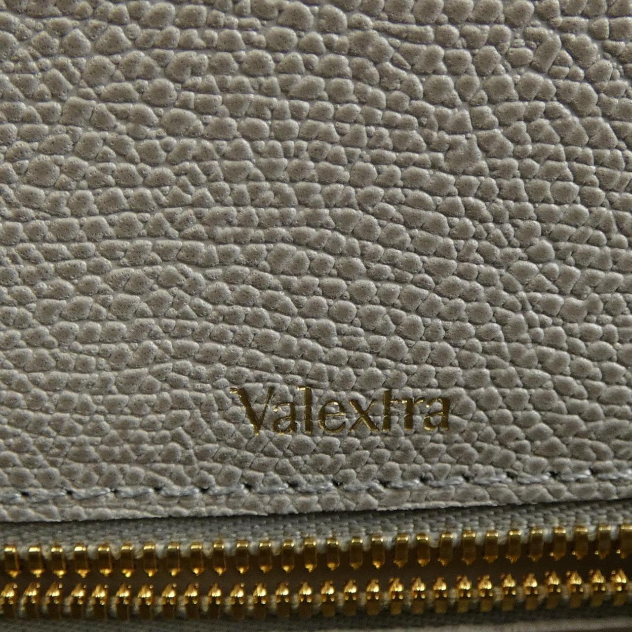 ヴァレクストラ VALEXTRA BAG