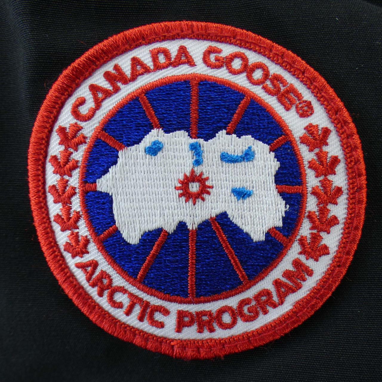 Canada goose CANADA GOOSE down jacket