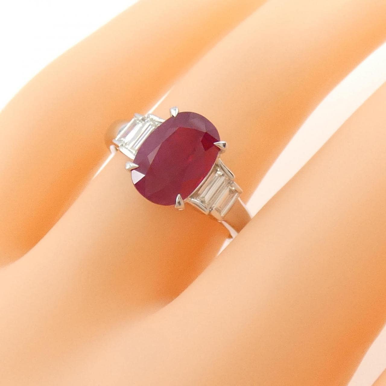 PT Ruby Ring 3.070CT Made in Burma
