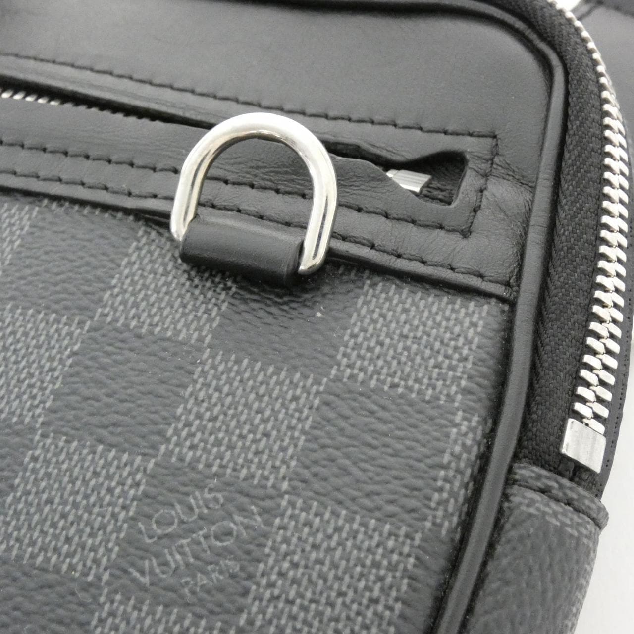 LOUIS VUITTON Damier Graphite Scott Messenger N50018 肩背包