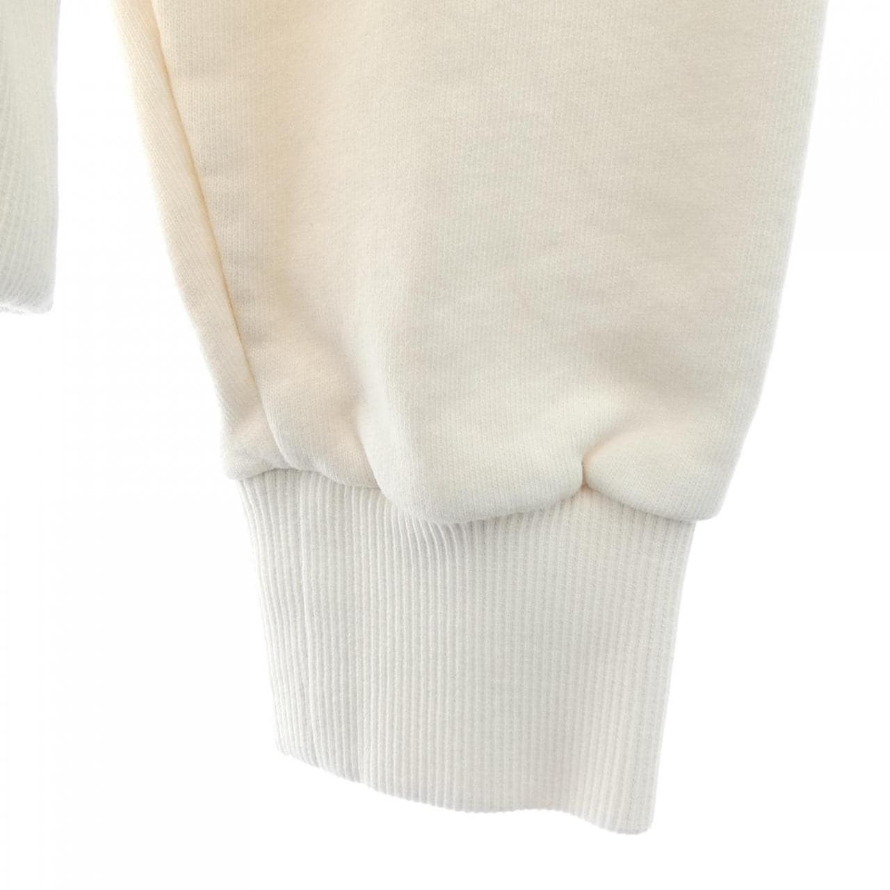 ジバンシー GIVENCHY BMJ0LA3YNR パーカー