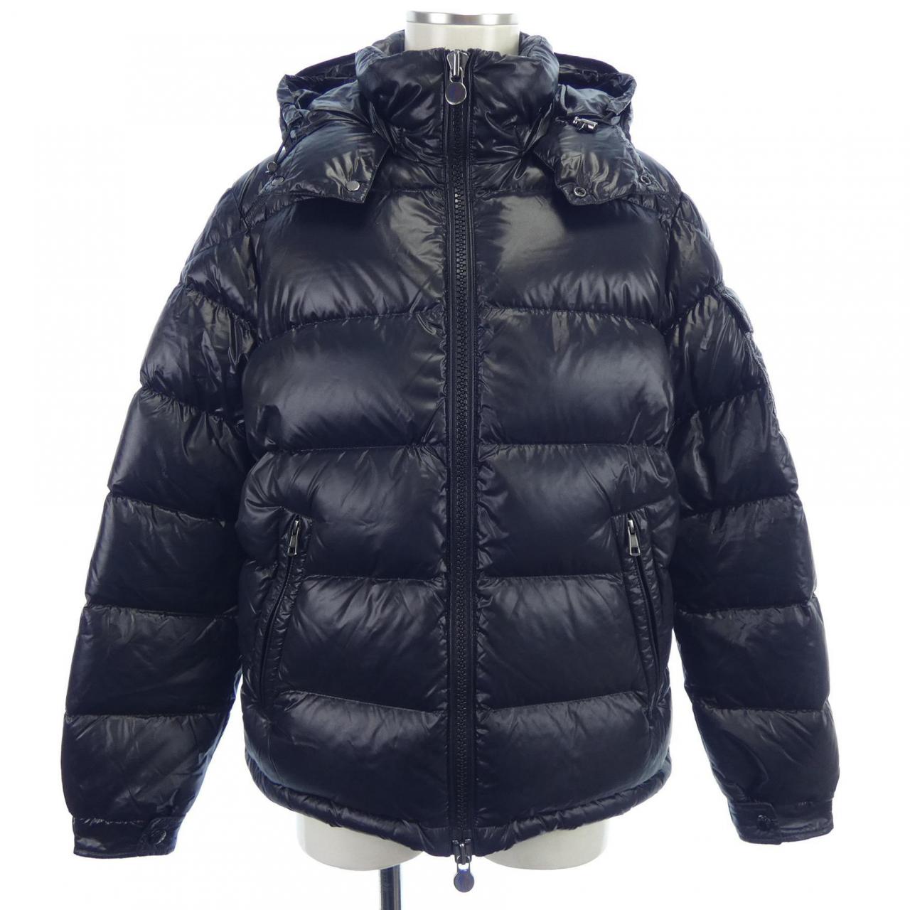 モンクレール MONCLER ダウンジャケット