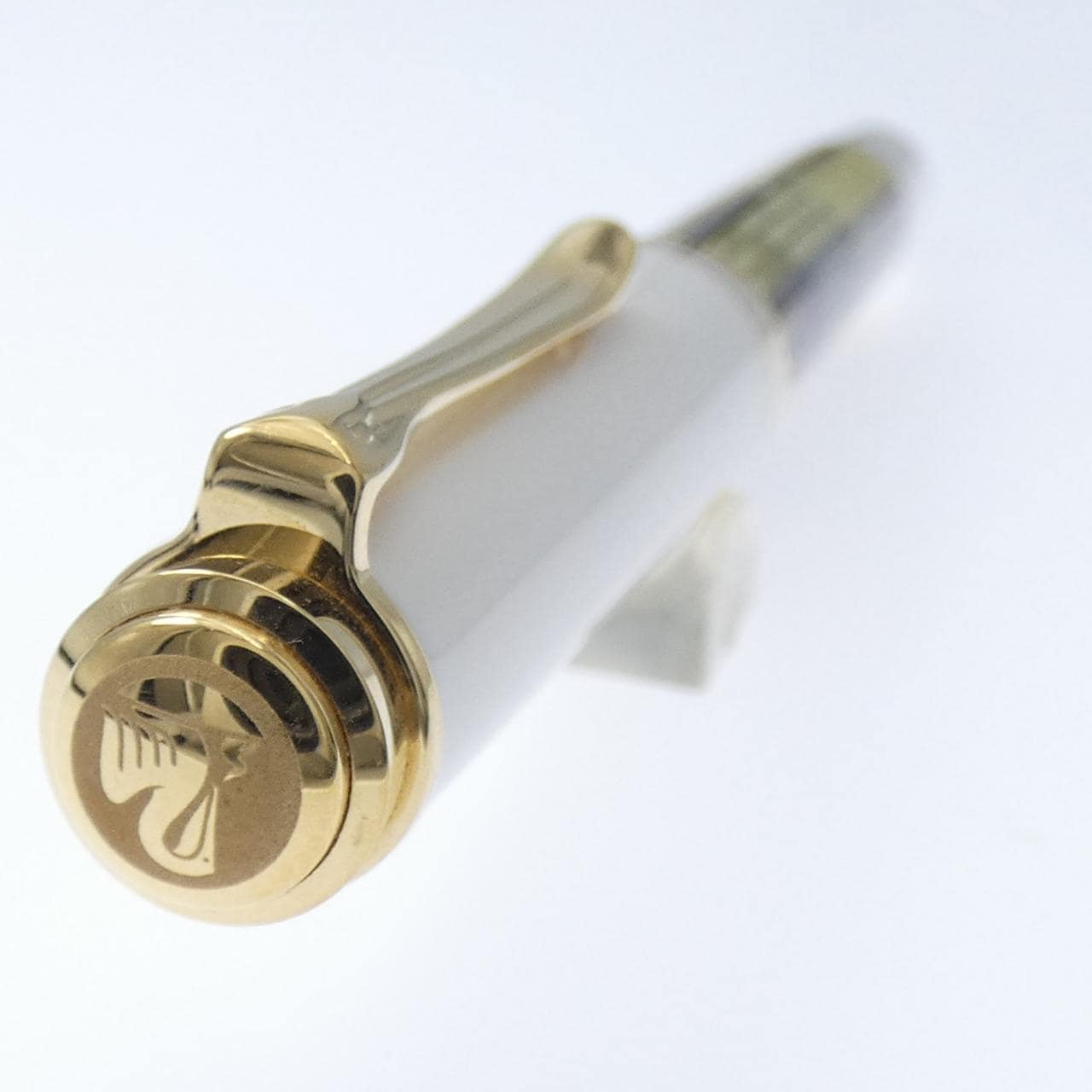 Pelican Suvelane M400白色Total鋼筆