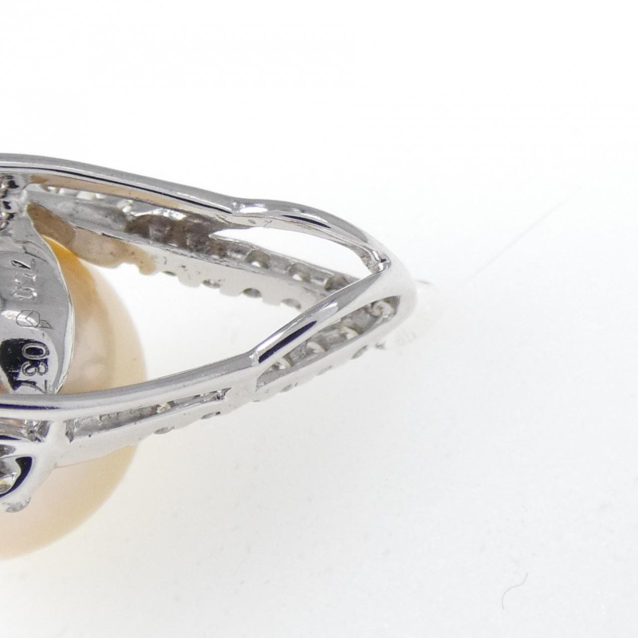 750WG 白蝶パール ペンダント 10.9mm